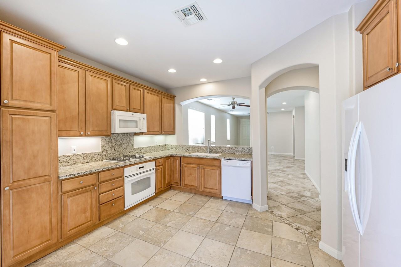41544 Via Arleta - Photo 5 of 22