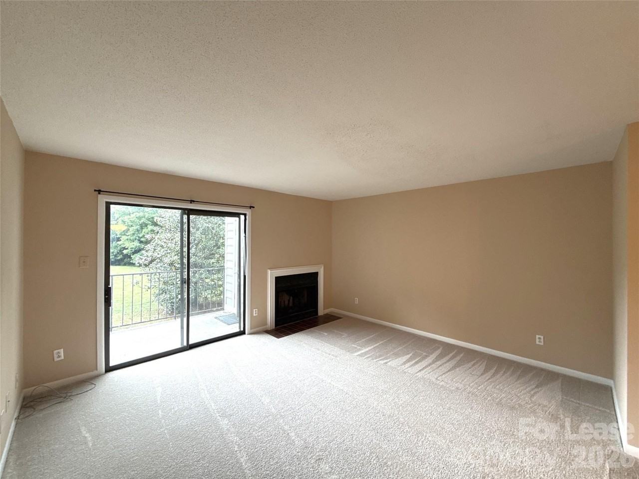 2800 Heathstead Pl #K - Photo 5 of 18