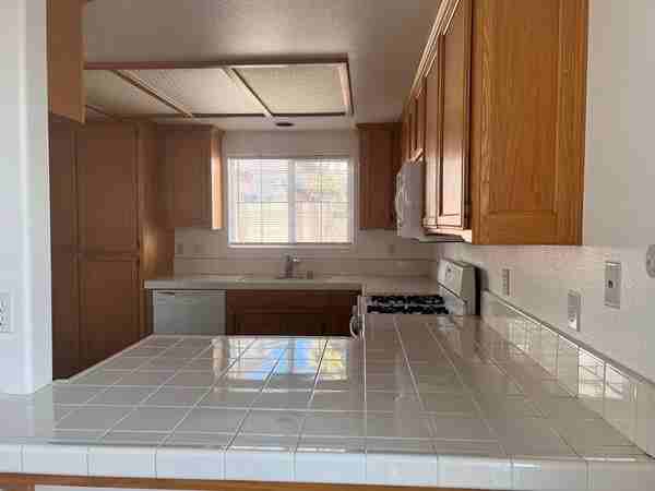 932 Calle Cynthia - Photo 5 of 15