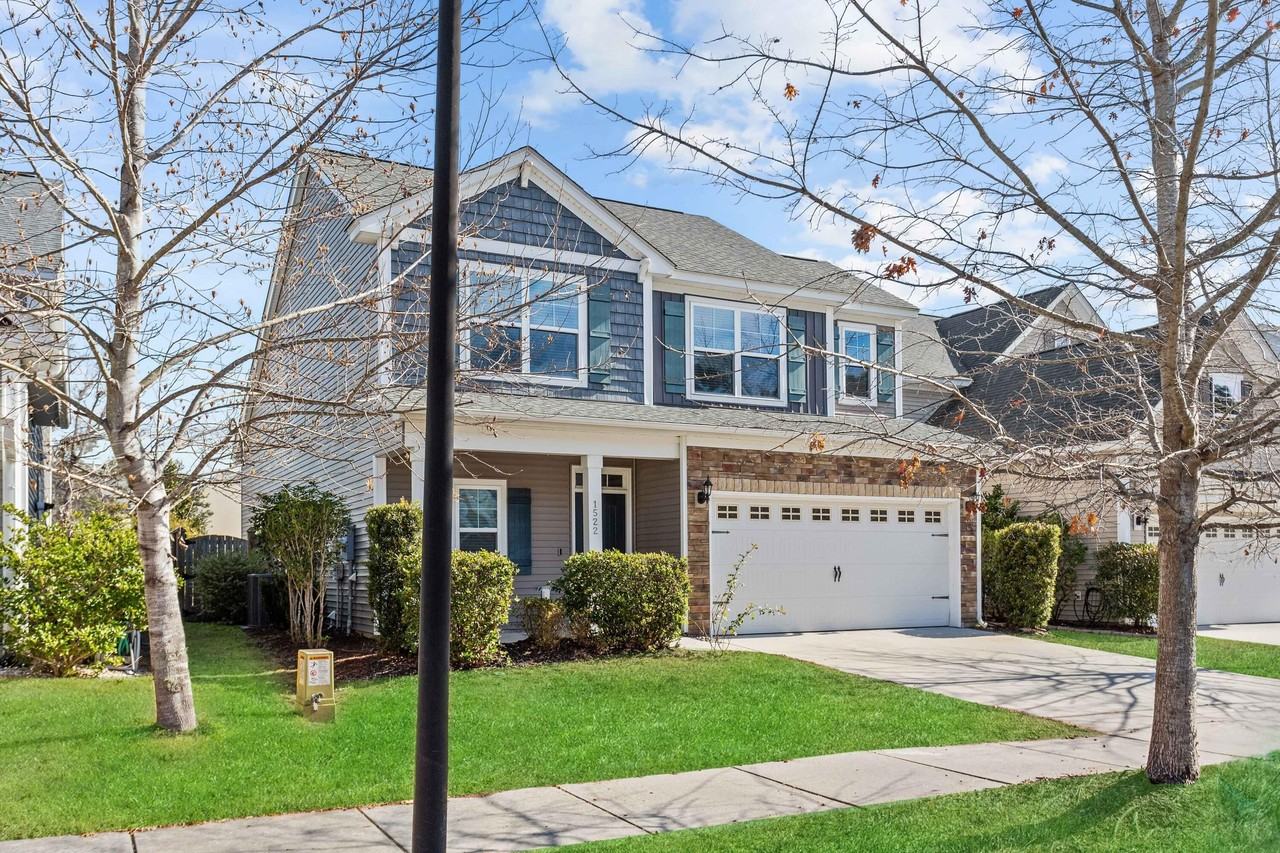 1522 Innkeeper Ln - Photo 3 of 30
