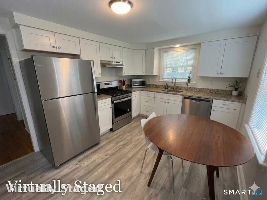 427 Westford Dr - Photo 5 of 14