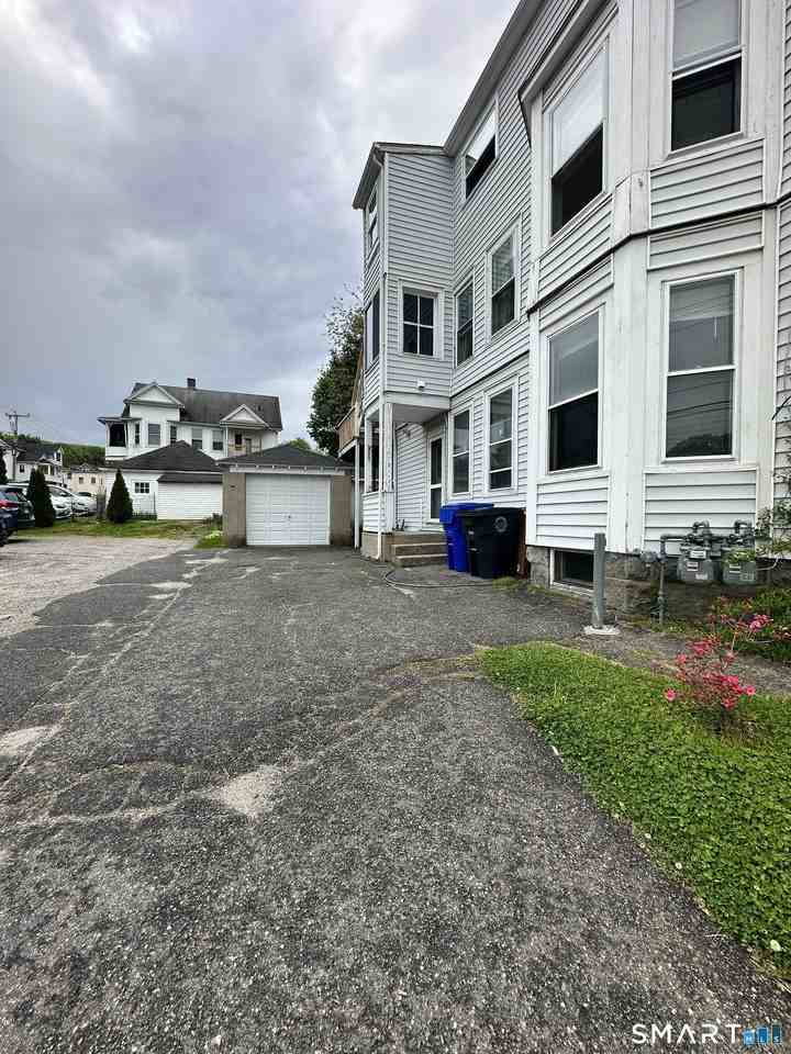 370 High St #3rdFL - Photo 3 of 18