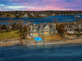 featured image of 50 Compo Mill Cv