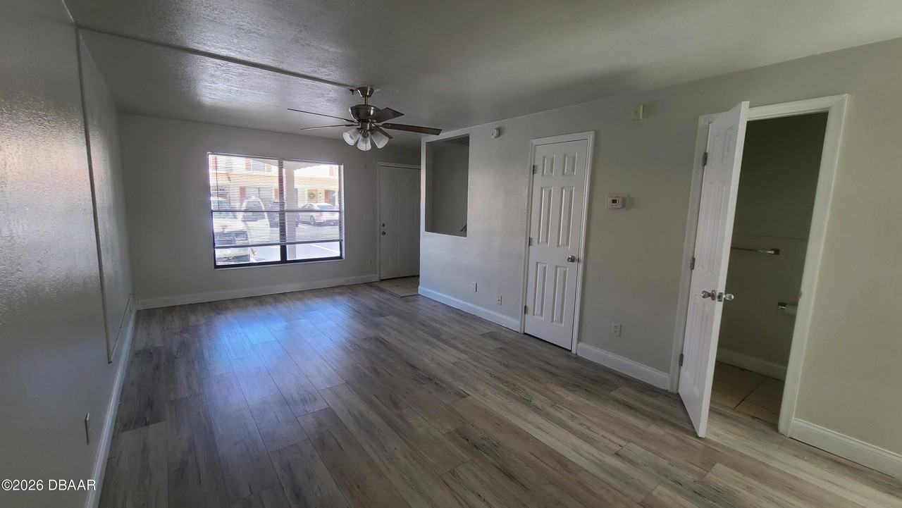 980 Canal View Blvd #I3 - Photo 4 of 34