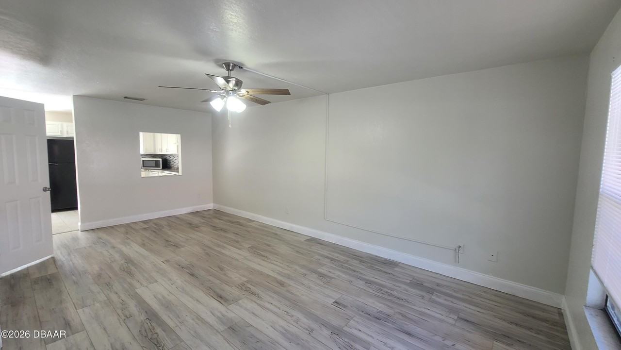 980 Canal View Blvd #I3 - Photo 5 of 34