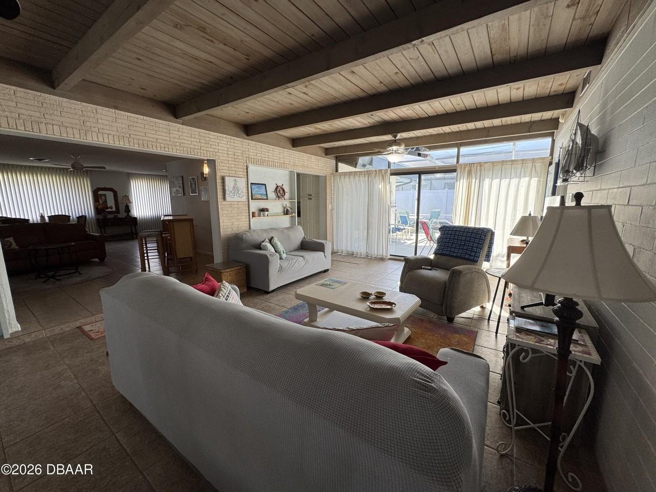 120 Ocean Grove Dr - Photo 3 of 27