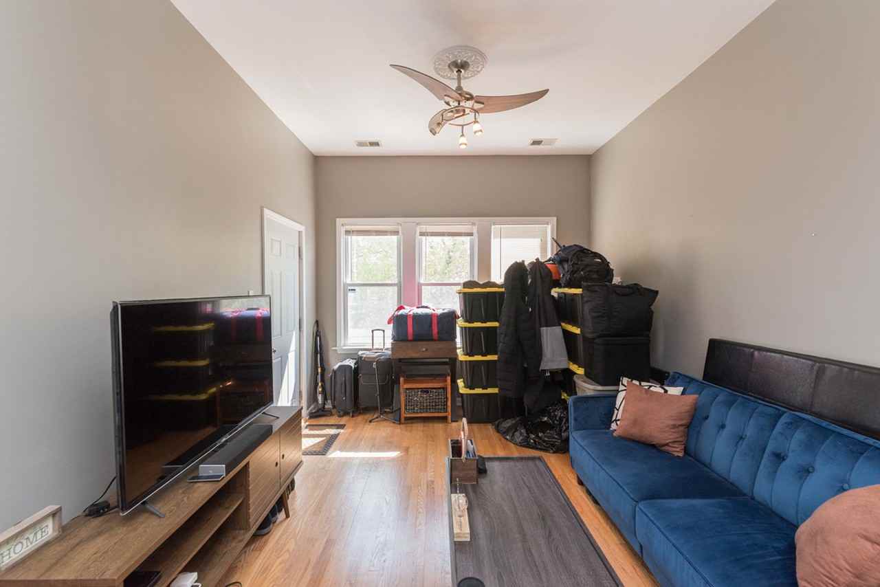 1634 N Campbell Ave #1 - Photo 2 of 14