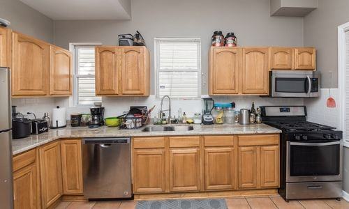 1634 N Campbell Ave #1 - Photo 5 of 14