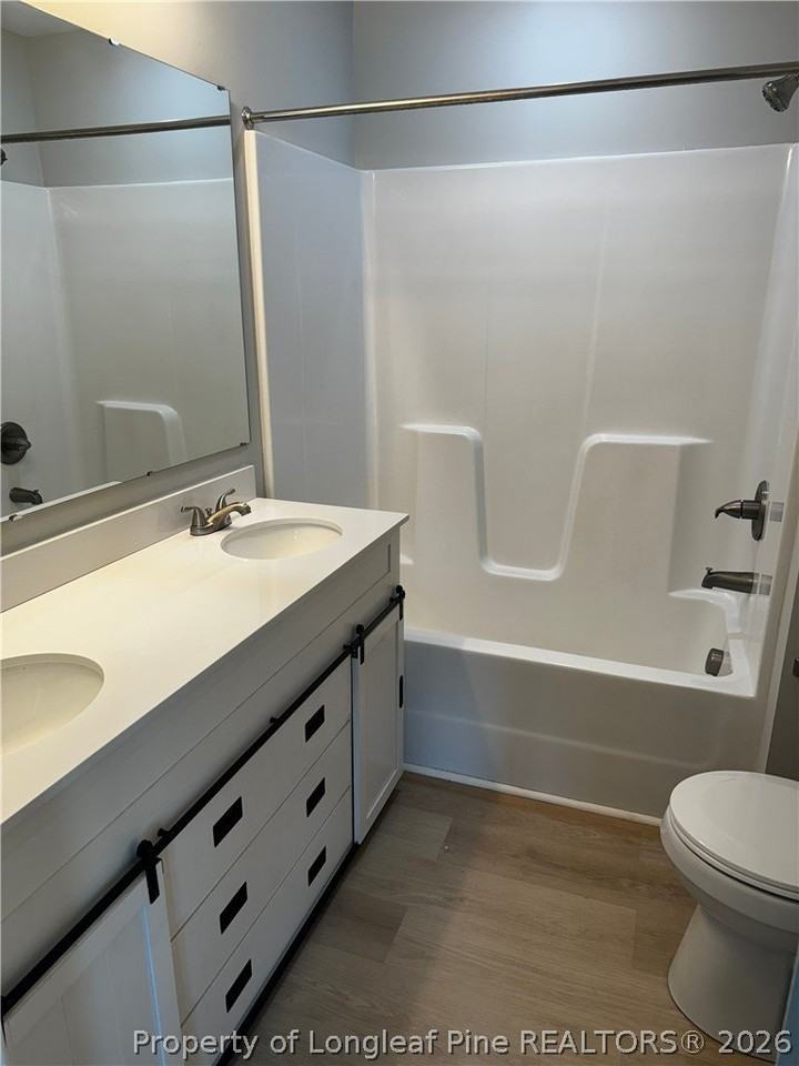 513 Directive Dr - Photo 5 of 15