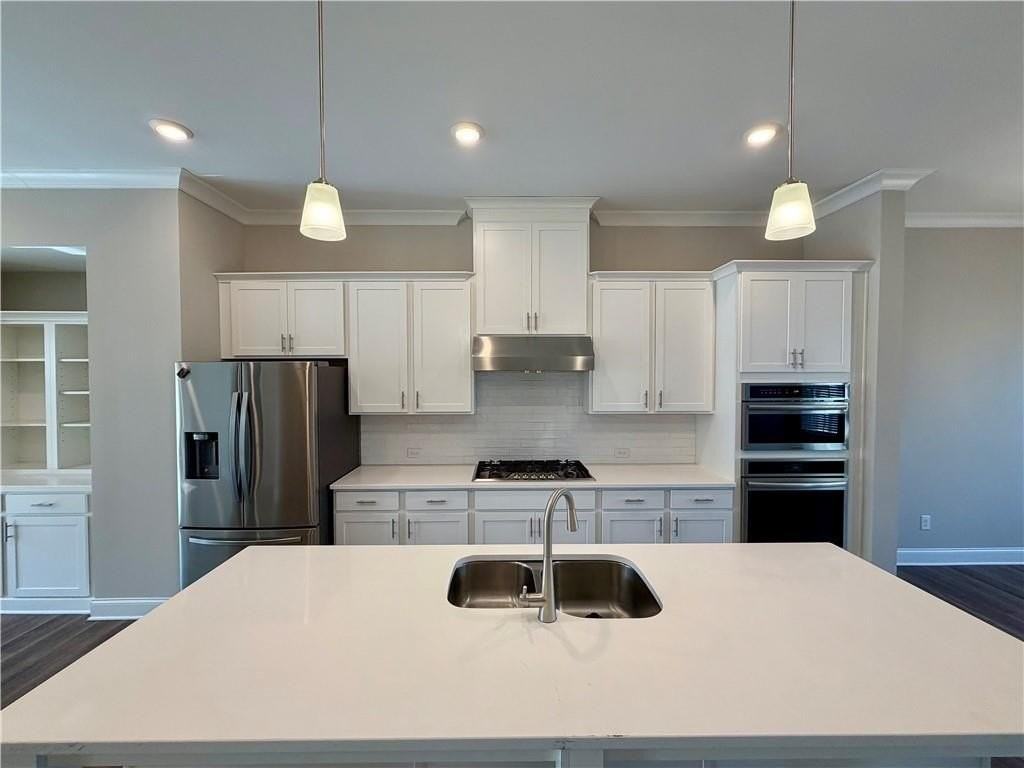 324 Overture Ct - Photo 2 of 21