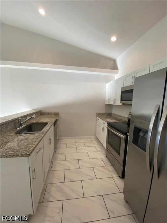 2943 Skyline Blvd #2941 - Photo 7 of 24