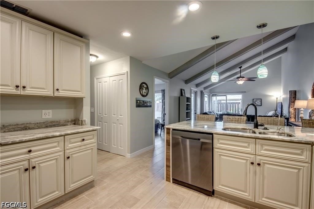 6337 Royal Woods Dr - Photo 2 of 33