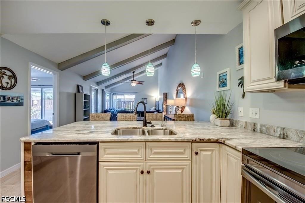 6337 Royal Woods Dr - Photo 4 of 33