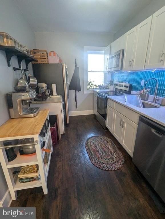 2305 N College Ave - Photo 5 of 17
