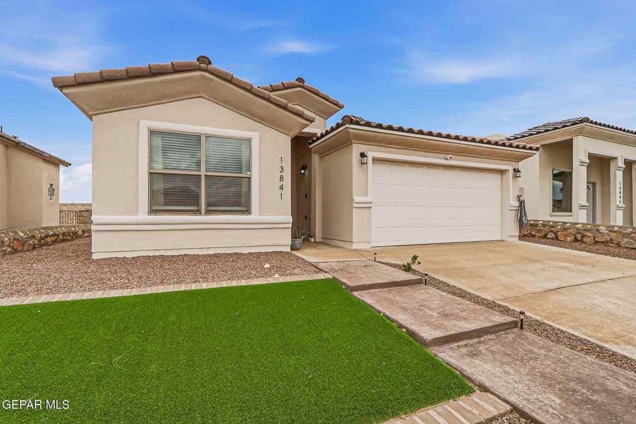 13841 Paseo Central Ave - Photo 4 of 36