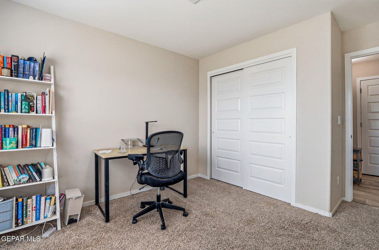 13841 Paseo Central Ave - Photo 7 of 36