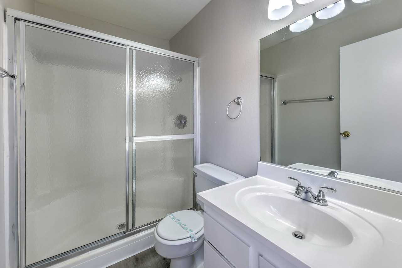 1481 Living Desert Dr #B - Photo 3 of 15