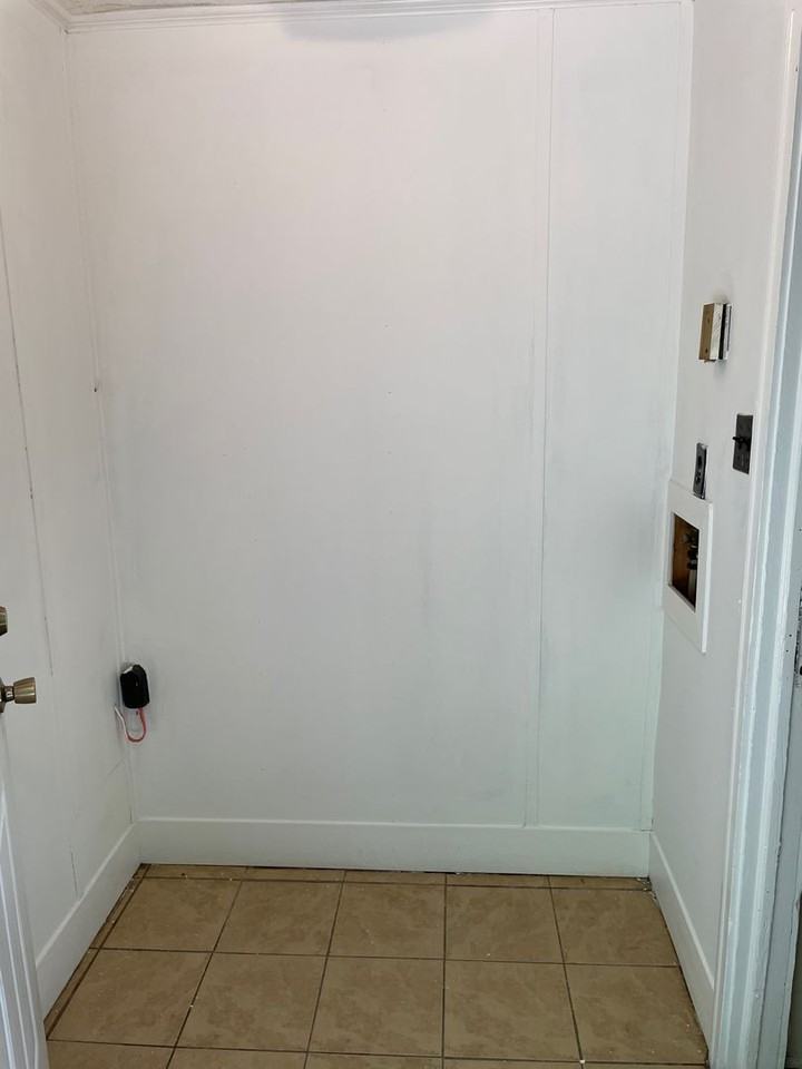 1009 Cassell St - Photo 6 of 17