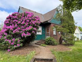 7607 N Interstate Ave - Photo 1 of 1