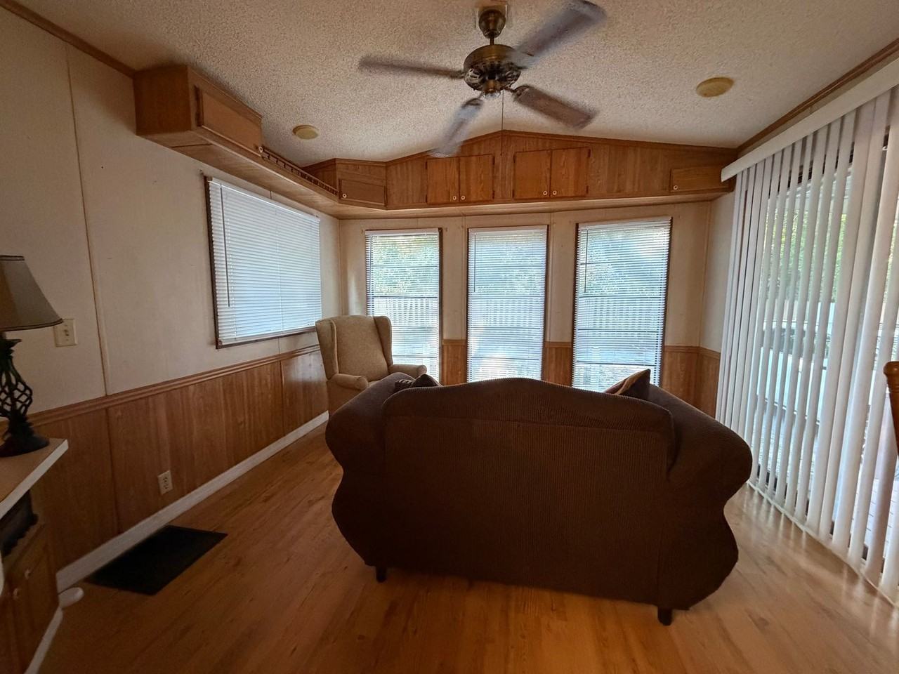 12614 Orange Lake Dr - Photo 5 of 11