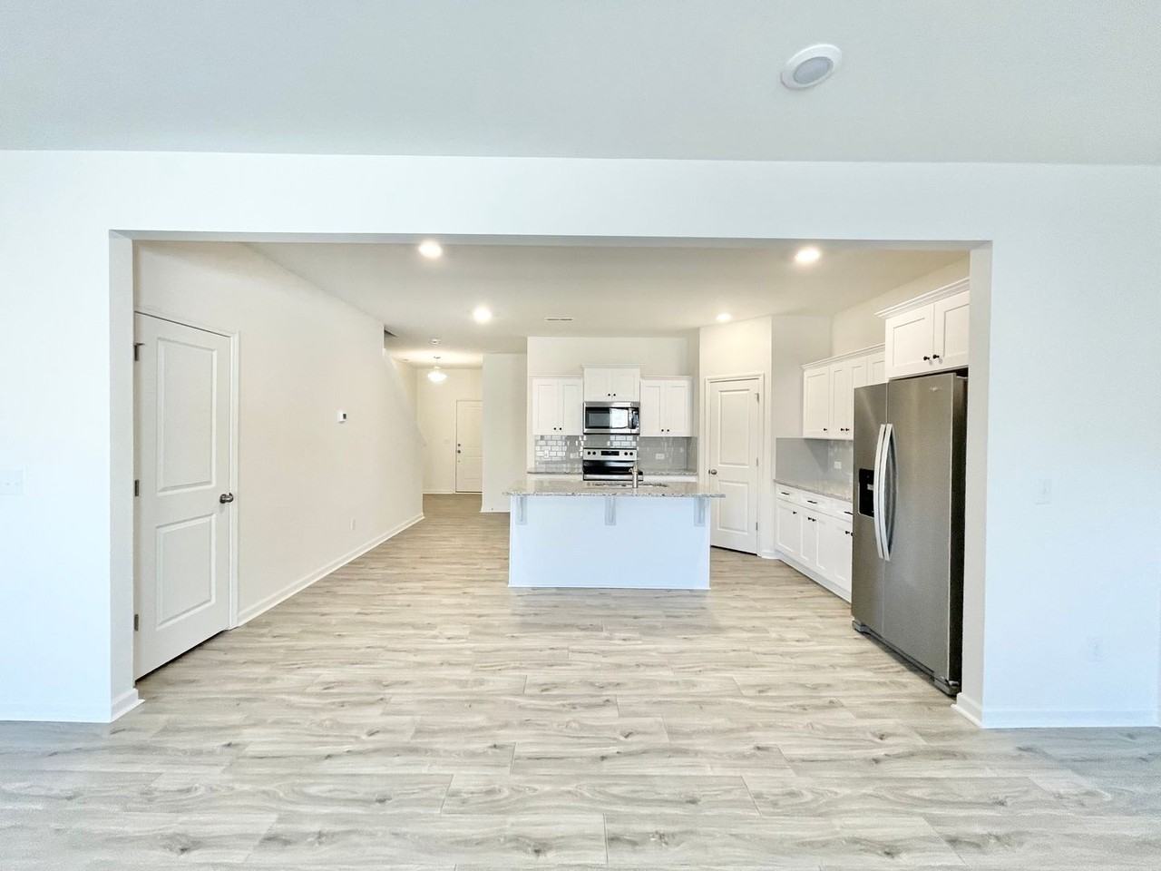3885 Claret Cup Dr - Photo 5 of 22