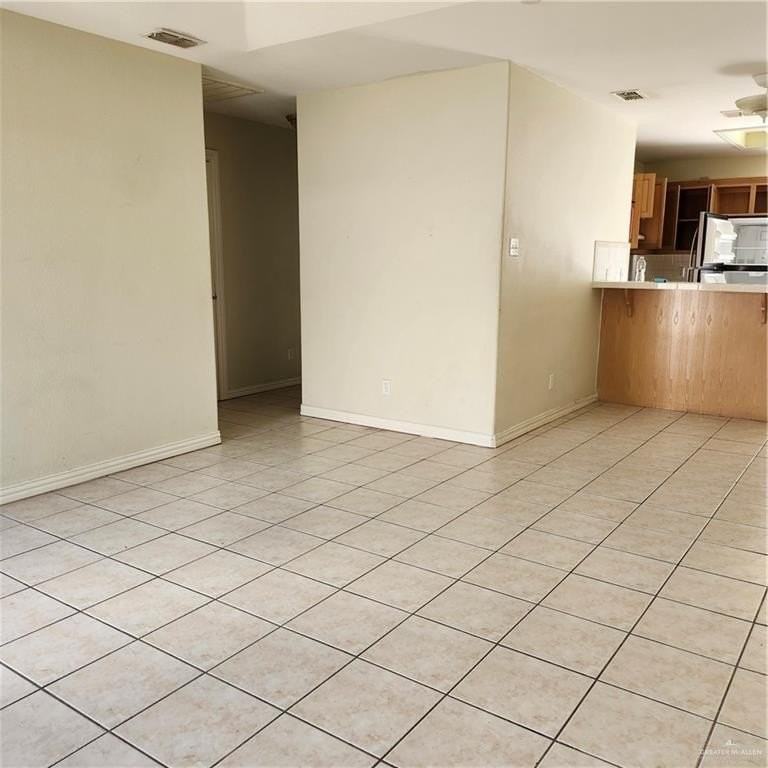 1501 W Carmen Ave #1 - Photo 3 of 7