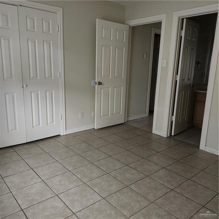 1501 W Carmen Ave #1 - Photo 4 of 7