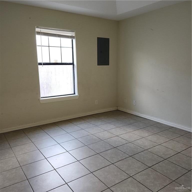 1501 W Carmen Ave #1 - Photo 6 of 7