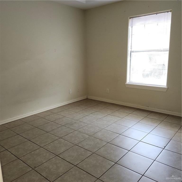 1501 W Carmen Ave #1 - Photo 7 of 7