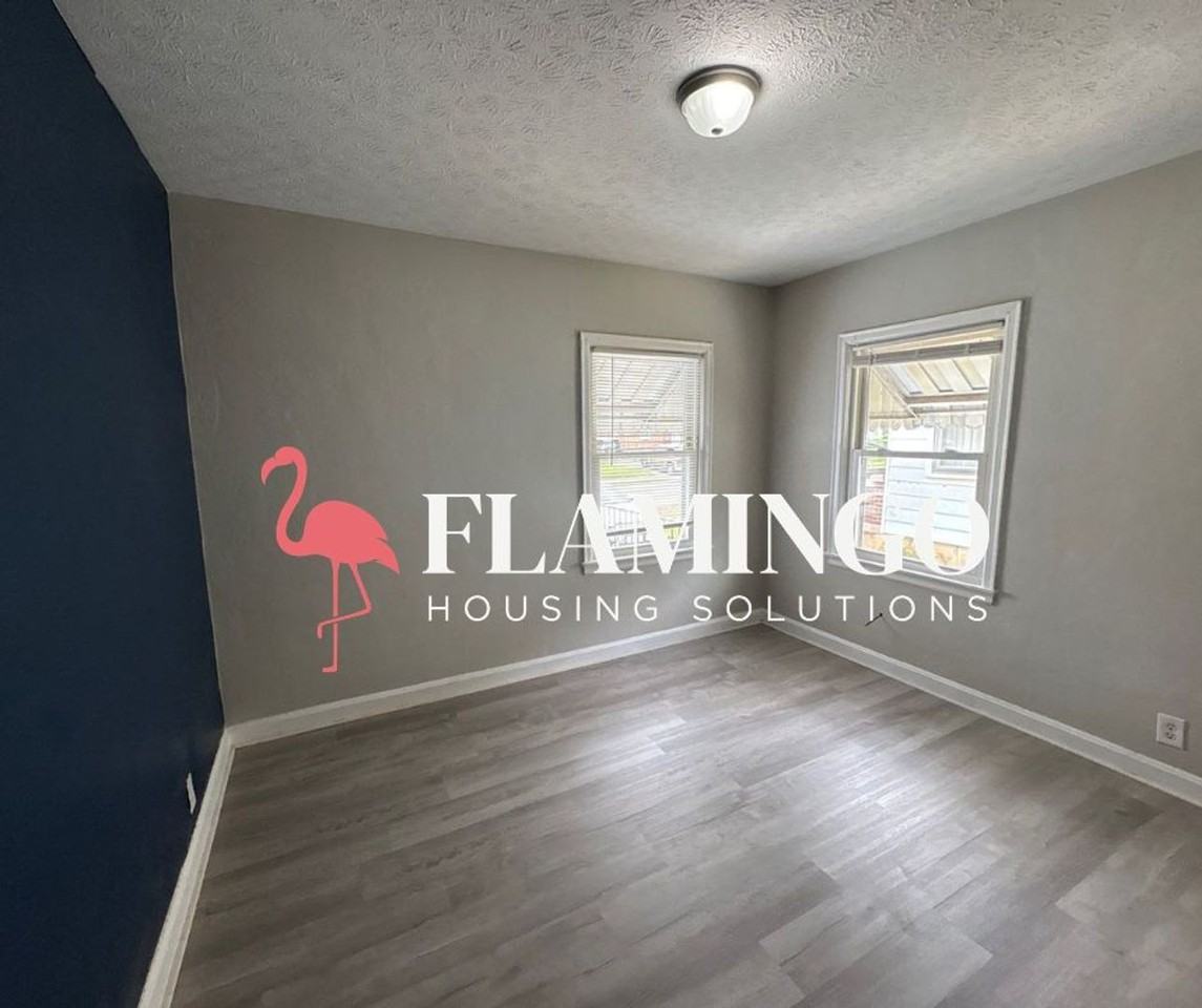 419 Sandhurst Dr - Photo 6 of 14