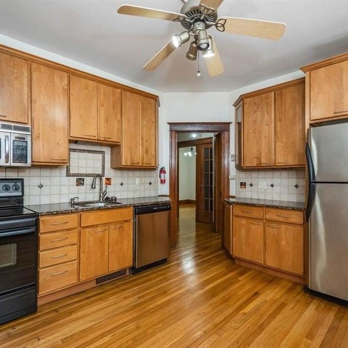 4730 Commonwealth St #2 - Photo 4 of 19
