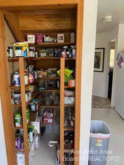 3329 Cardinal Dr - Photo 5 of 13