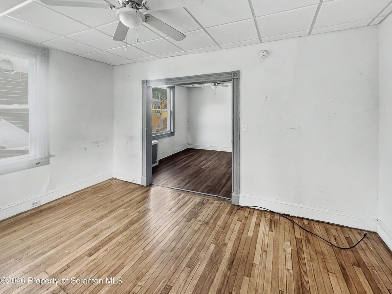 516 4th St - Photo 2 of 10