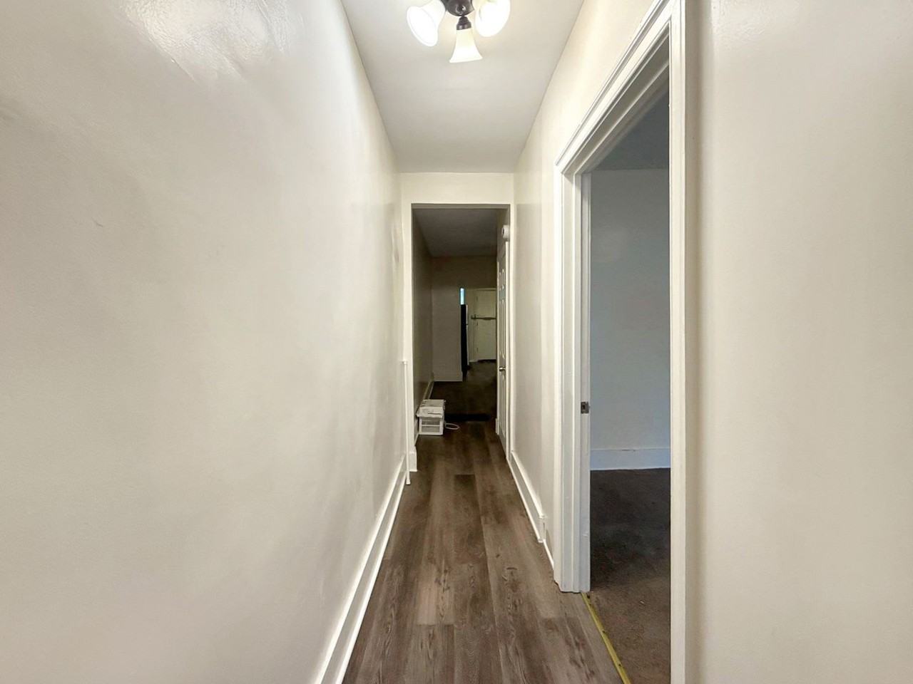 1617 N Warwick Ave - Photo 2 of 21