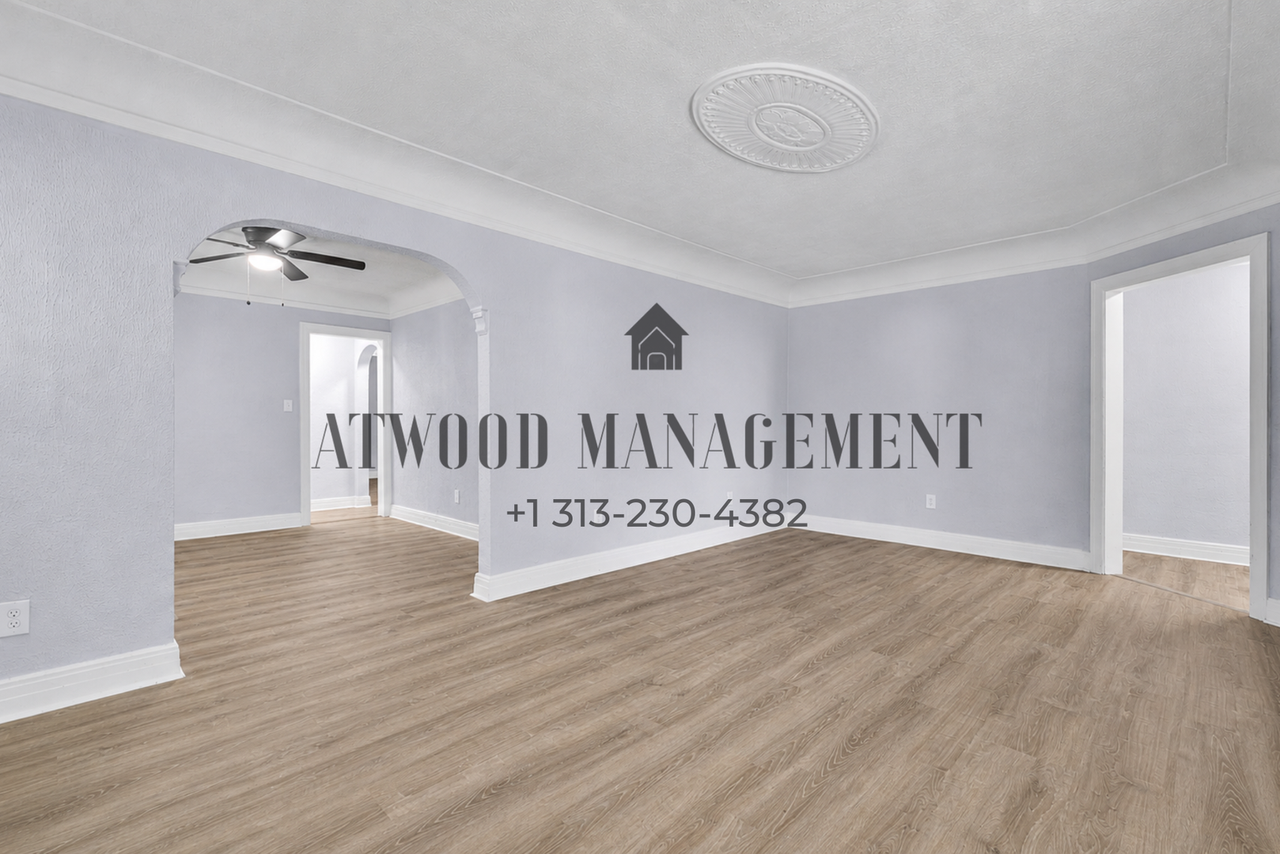 15088 Littlefield St - Photo 3 of 13