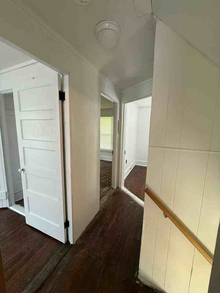 1335 Edenville Rd - Photo 6 of 9