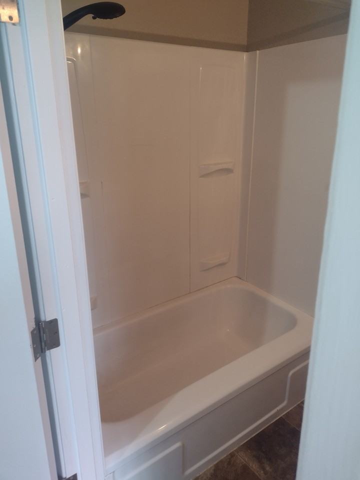 417 1/2 William St #417-1-2 - Photo 2 of 12