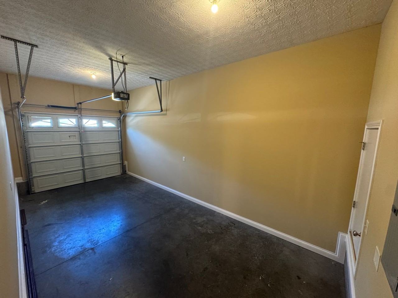600 Kirtley Way - Photo 4 of 18