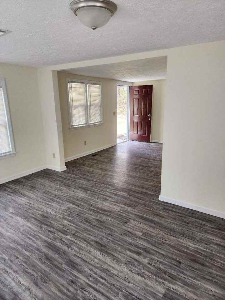 3528 Byron Pl - Photo 3 of 14