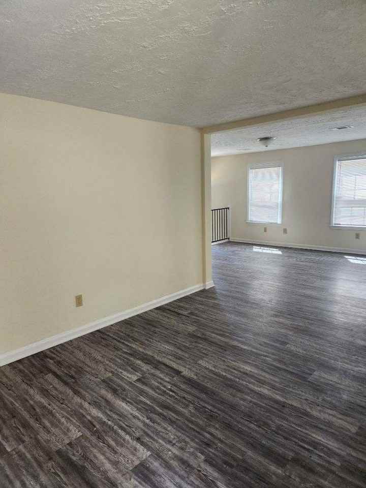 3528 Byron Pl - Photo 5 of 14