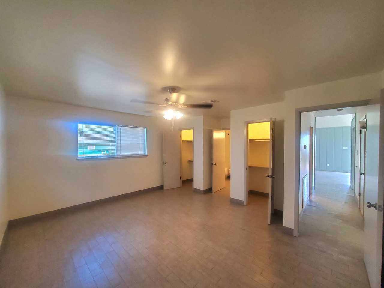 16712 Edward Teach Rd - Photo 5 of 11