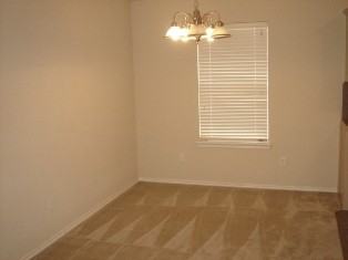 3518 Liberty Dr - Photo 3 of 12