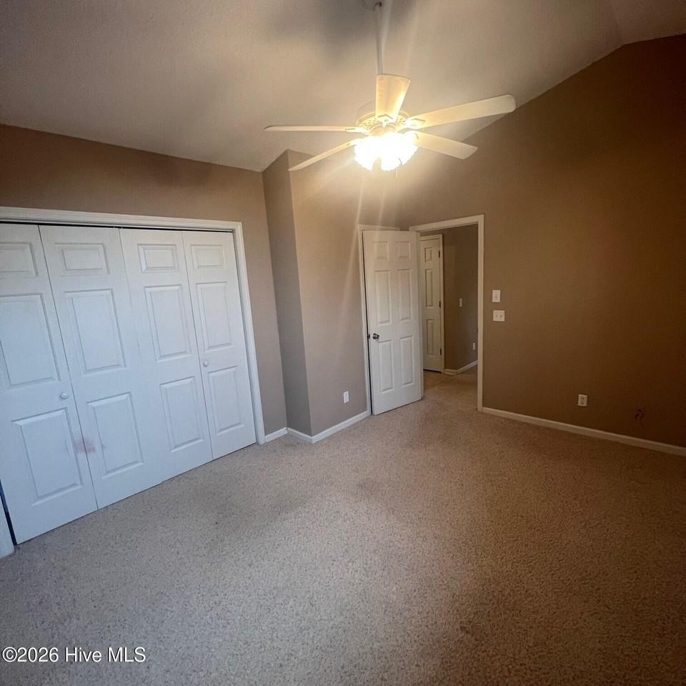 2942 Mulberry Ln #E - Photo 5 of 10