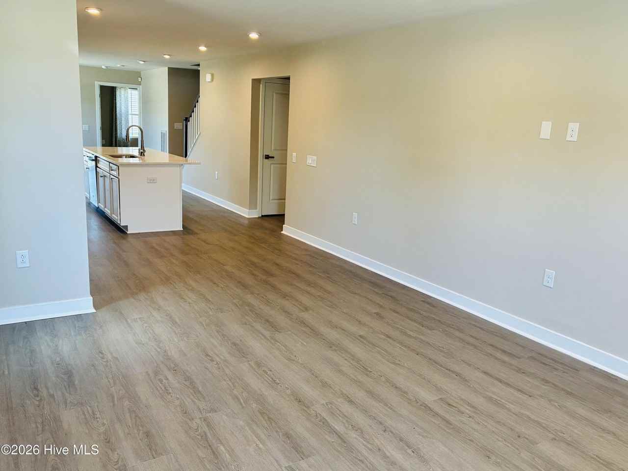 2030 Parow Ln Nw #F - Photo 5 of 36