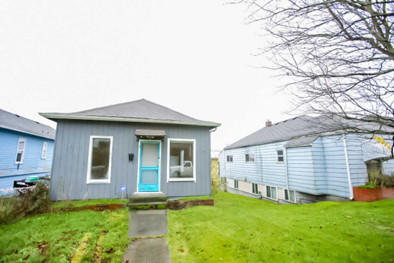 3619 Lombard Ave - Photo 2 of 12