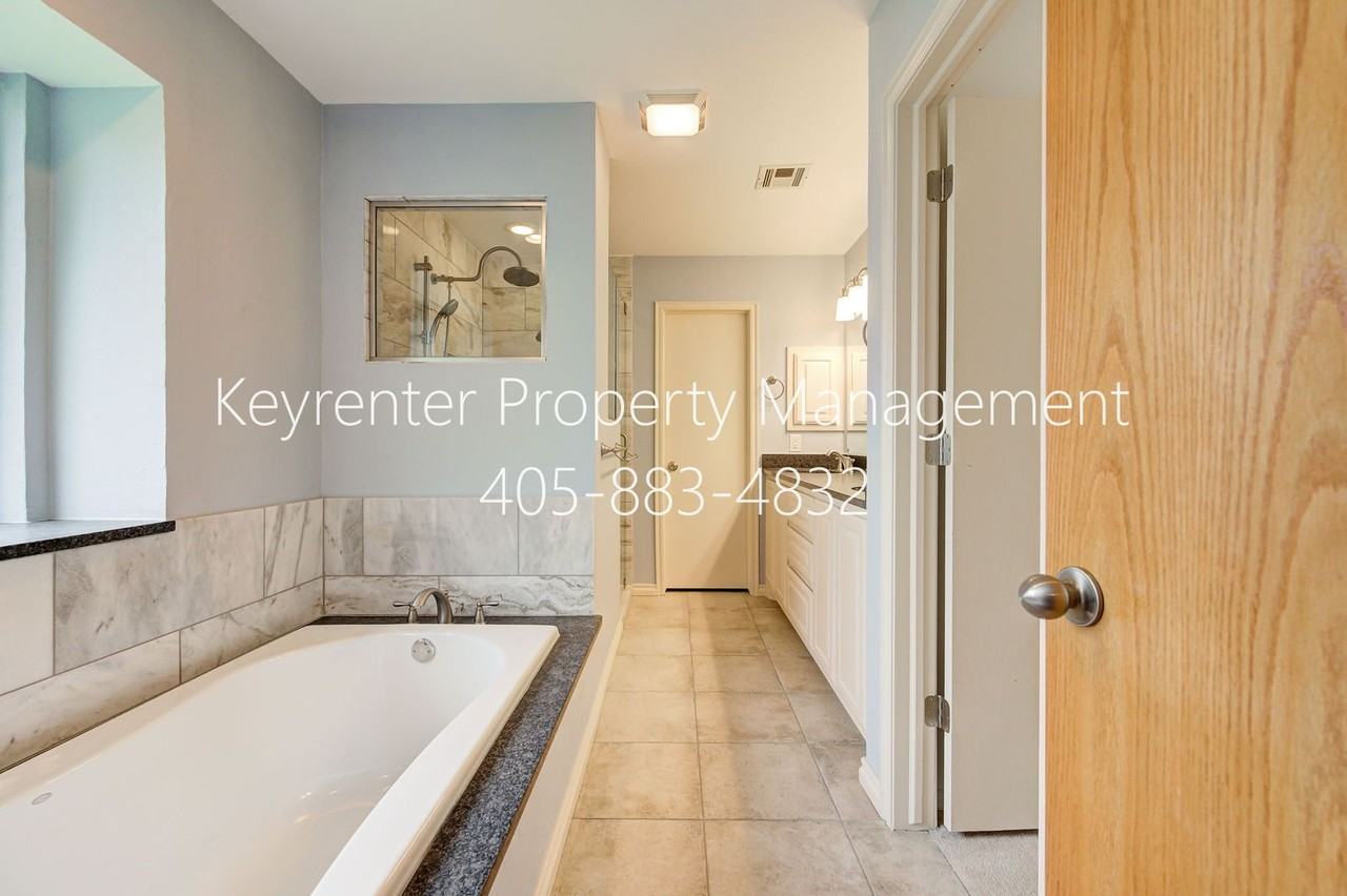 1820 Fair Meadow Dr - Photo 7 of 43