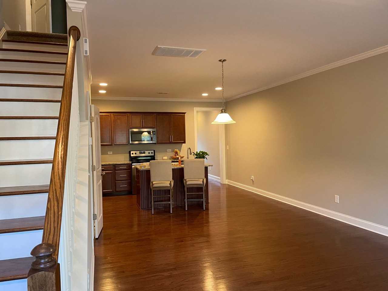 2510 Gallery Dr - Photo 7 of 30