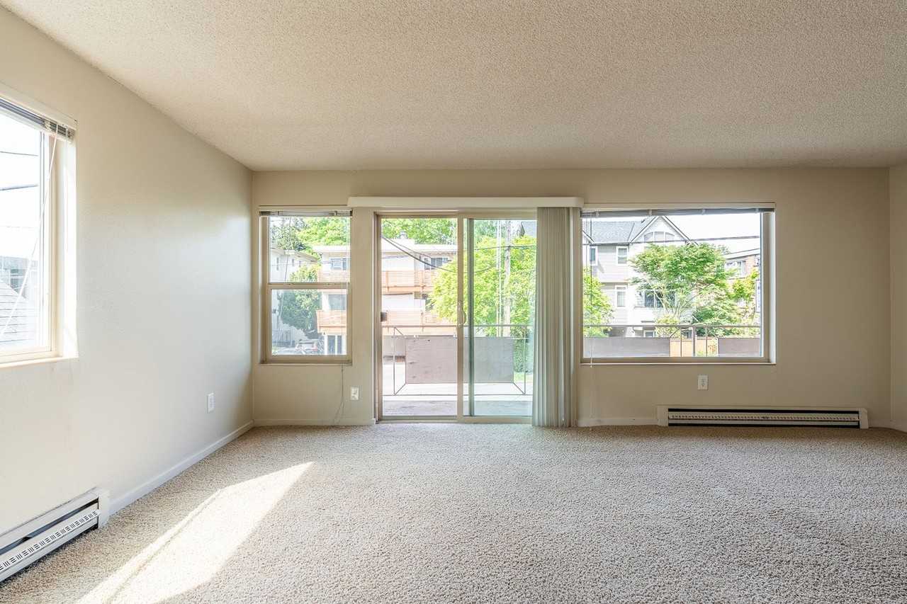 Urban Convenience with Neighborhood Charm! - Photo 7 of 24