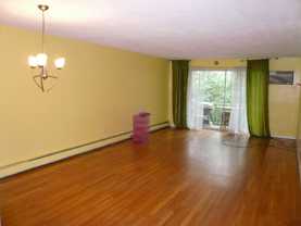 73B Charlesbank Rd #Apt B - Photo 1 of 1