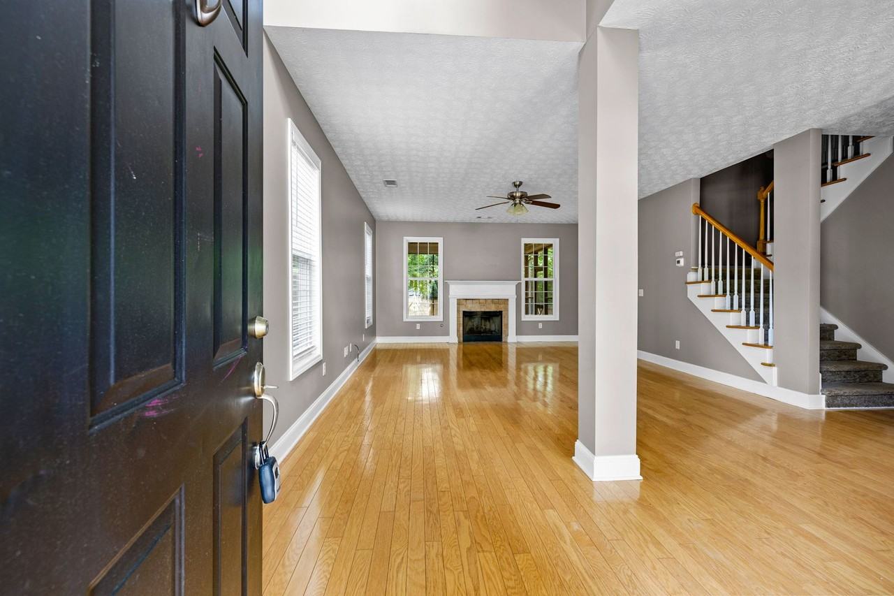 112 Eagle Run - Photo 4 of 21